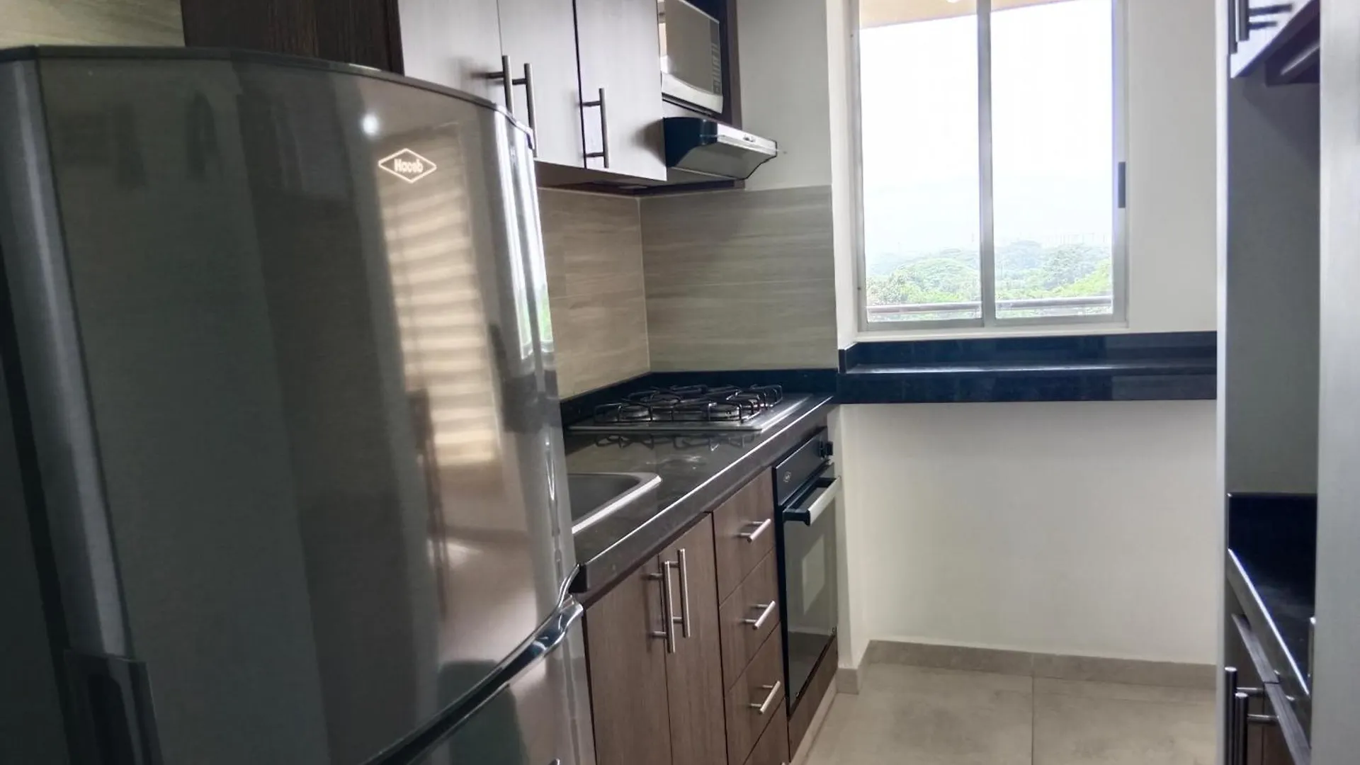 Апартаменты 805-3 Depa Al Sur Elevador Parqueo Aa Balcon Pool Кали